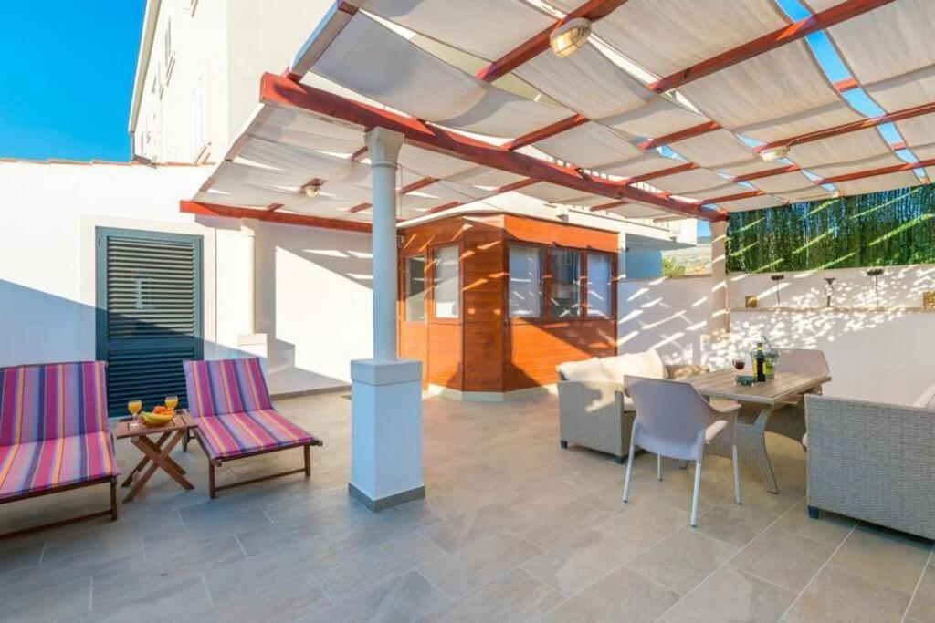 Apartma Nika Solitudo *